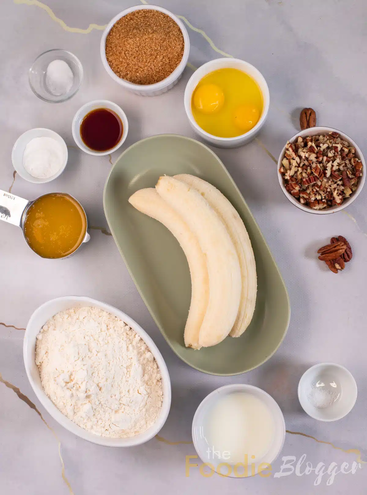 thefoodieblogger banana nut muffins ingredients