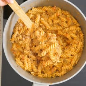 Creamy Beef Pasta Recipe: Quick, Easy, And Delicious - TheFoodieBlogger