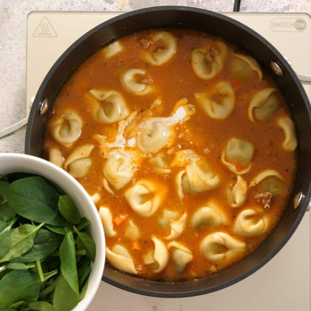 how to make creamy sausage tortellini soup 7