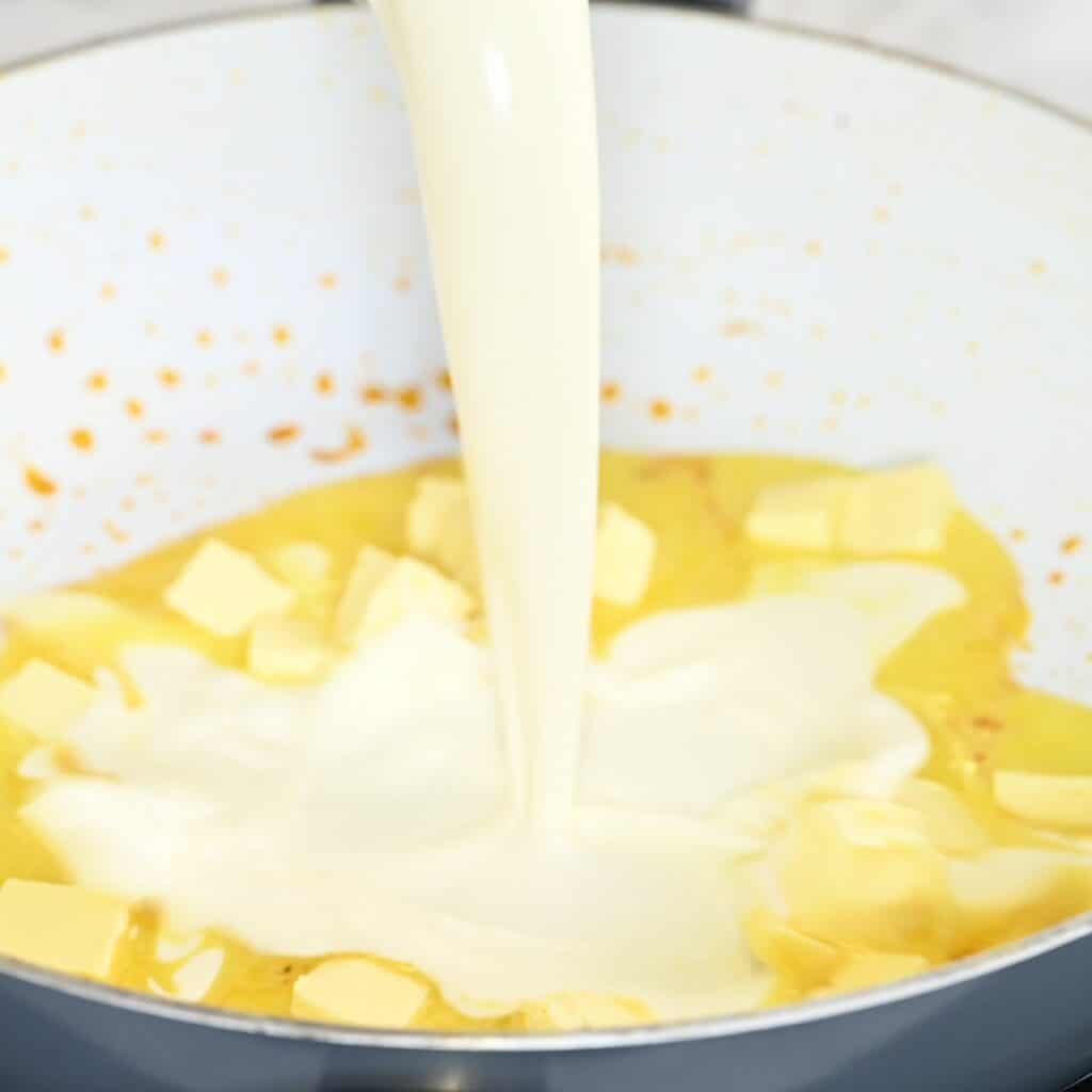30-Minute Quick & Easy Chicken Alfredo! 7 thefoodieblogger how to make chicken alfredo 5 1