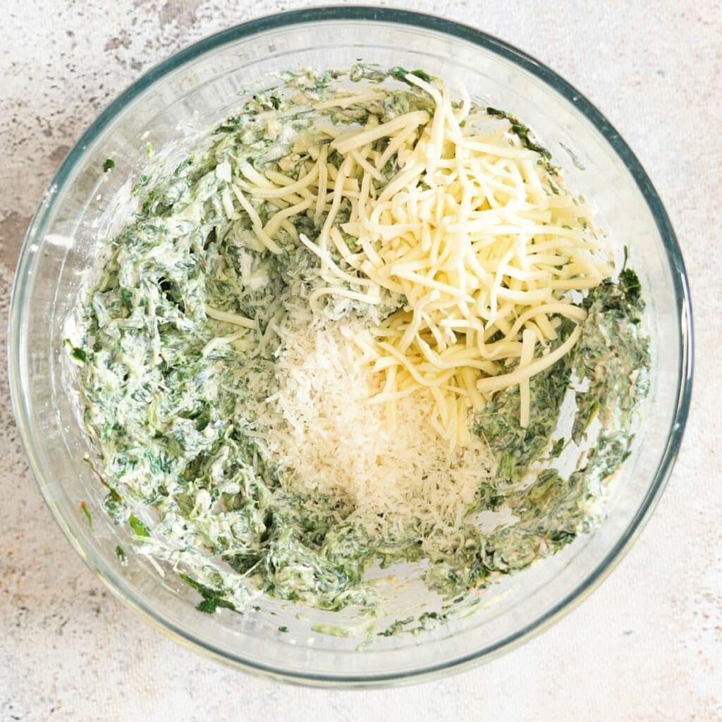 Christmas Tree Spinach Dip Breadsticks 5 thefoodieblogger How To Make Christmas Tree Spinach Dip Breadsticks 2