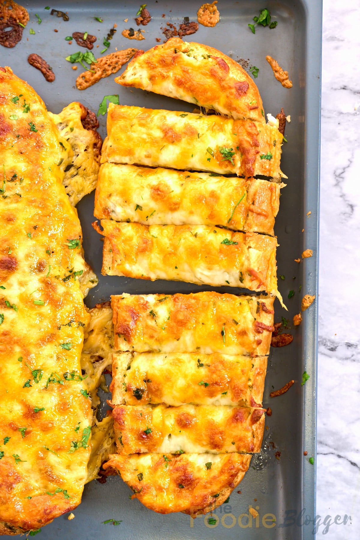 Cheesy Garlic Bread 2 thefoodieblogger cheesy garlic bread 2