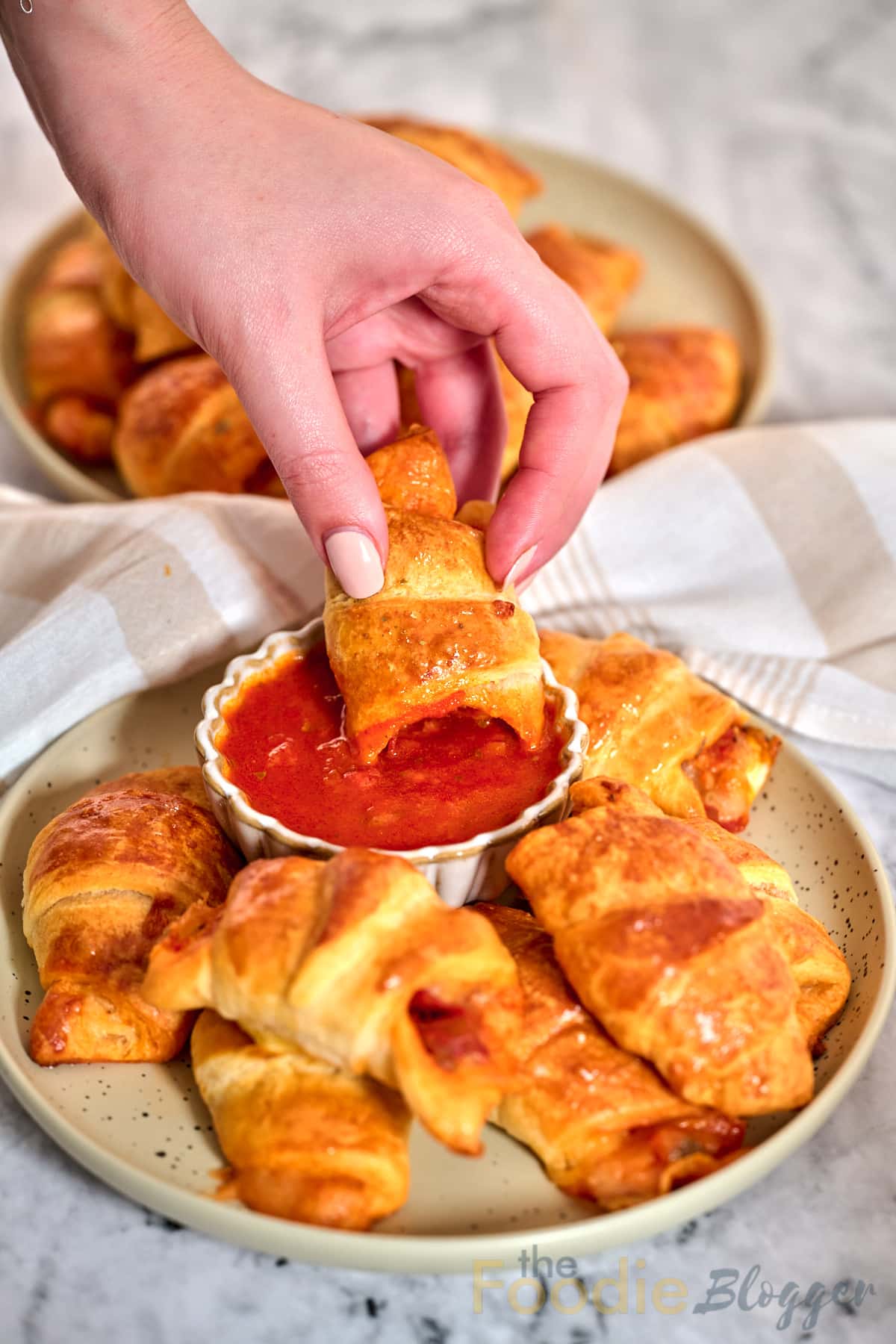easy pepperoni crescent rolls thefoodieblogger
