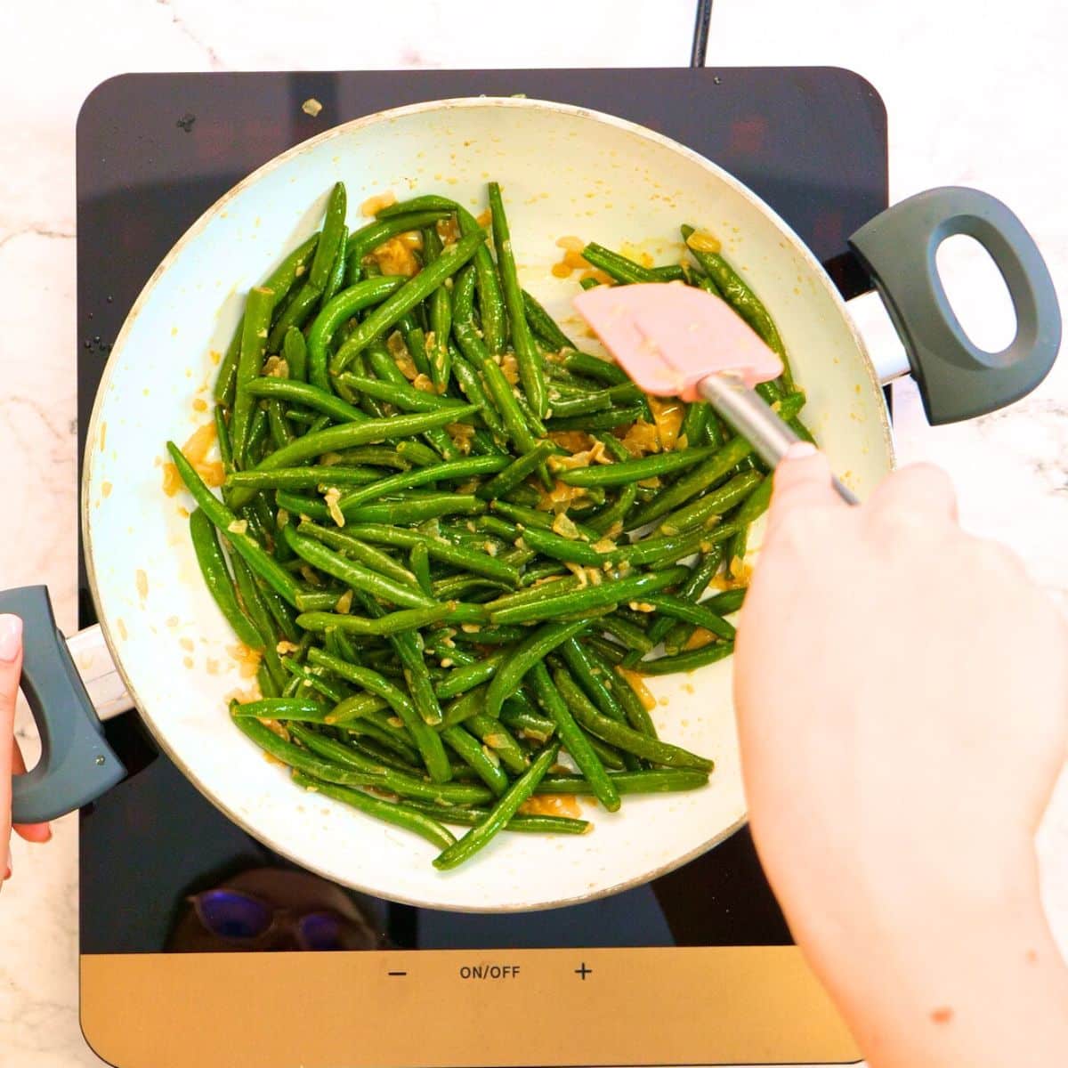 thefoodieblogger how to make sauteed green beans 1