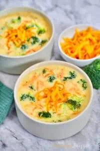 broccoli cheese soup thefoodieblogger