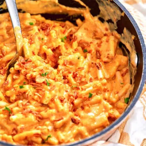 easy creamy pumpkin mac and cheese thefoodieblogger